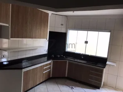 Sobrado com 4 Quartos à venda, 250m² no Parque Gabriel, Hortolândia