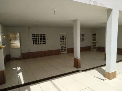 Sobrado com 4 Quartos à venda, 80m² no Setor Central, Brasília