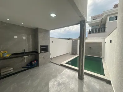 Casa de Condomínio com 3 Quartos à venda, 140m² no Campo Grande, Rio de Janeiro