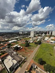 Apartamento com 3 Quartos para alugar, 75m² no Vila Rosa, Goiânia