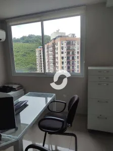 Sala Comercial à venda, 29m² no Santa Rosa, Niterói