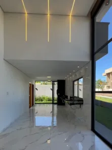 Casa de Condomínio com 3 Quartos para alugar, 220m² no Residencial Villa Suiça, Cidade Ocidental