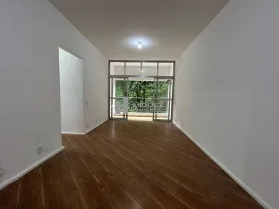 Apartamento com 2 Quartos para alugar, 82m² no Rio Comprido, Rio de Janeiro