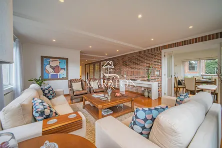Casa com 5 Quartos à venda, 700m² no Planalto, Gramado