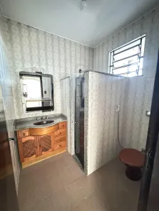 Casa com 2 Quartos para alugar, 80m² no Centro, Nova Iguaçu
