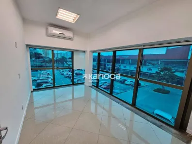 Sala Comercial para alugar, 160m² no Barra Olímpica, Rio de Janeiro