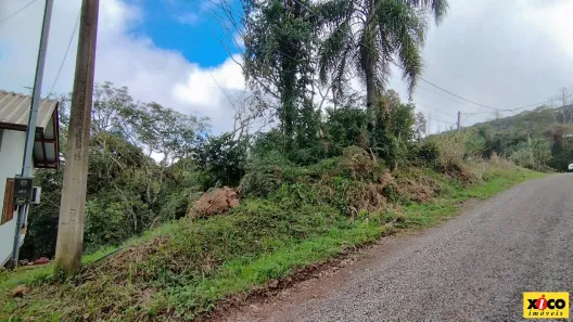 Lote/Terreno à venda, 900m² no Jardim Campo Limpo, São Paulo