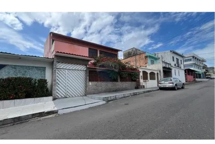 Casa com 4 Quartos à venda, 404m² no Santo Antônio, Manaus