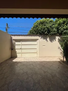 Casa com 3 Quartos à venda, 208m² no Parque Residencial Rosamélia II, Cosmópolis