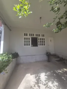 Casa com 3 Quartos para alugar, 150m² no Santo Antônio, Manaus