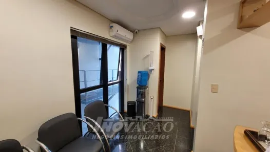 Sala Comercial à venda, 51m² no Jardim América, Caxias do Sul