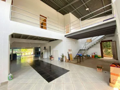 Casa com 4 Quartos para alugar, 640m² no Setor Habitacional Jardim Botânico, Brasília
