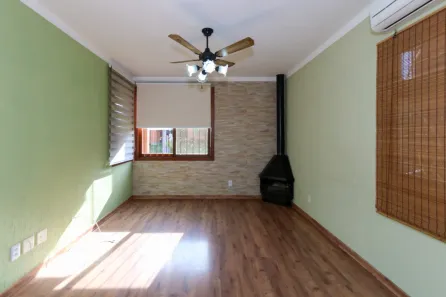 Casa com 3 Quartos para alugar, 118m² no Igara, Canoas