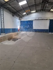 Galpão/Depósito/Armazém para venda ou aluguel, 2922m² no Parque Santa Amélia, Itapecerica da Serra