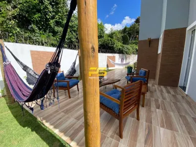 Casa de Condomínio com 3 Quartos para alugar, 160m² no , Bananeiras