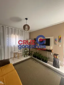 Sobrado com 5 Quartos à venda, 140m² no Saúde, Rio Claro