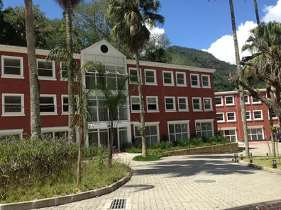 Ponto Comercial para alugar, 30m² no Quarteirão Brasileiro, Petrópolis