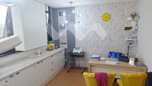 Sala Comercial à venda, 37m² no Centro, Mogi das Cruzes