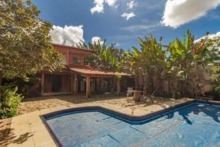 Casa com 6 Quartos à venda, 346m² no Park Way, Brasília