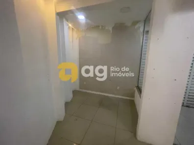 Ponto Comercial para alugar, 32m² no Vila Valqueire, Rio de Janeiro