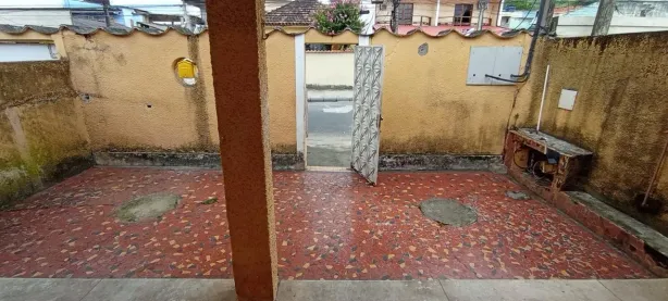 Casa com 2 Quartos para alugar, 95m² no Campo Grande, Rio de Janeiro