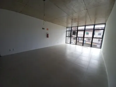 Ponto Comercial à venda, 45m² no Sagrada Família, Caxias do Sul