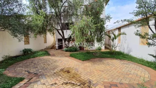 Ponto Comercial com 7 Quartos para alugar, 600m² no Santa Tereza, Belo Horizonte