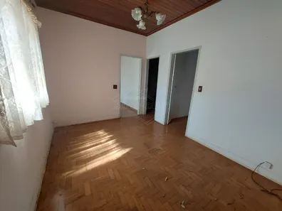 Casa com 2 Quartos à venda, 178m² no Centro, Araraquara