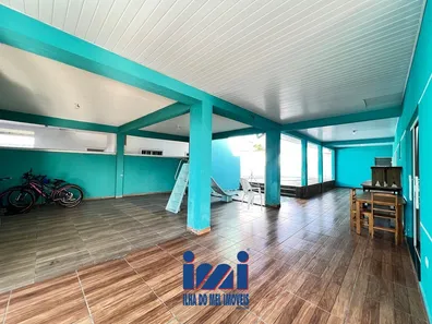 Casa com 4 Quartos à venda, 307m² no , Matinhos
