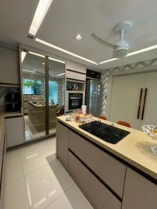 Casa de Condomínio com 6 Quartos à venda, 390m² no Adrianópolis, Manaus