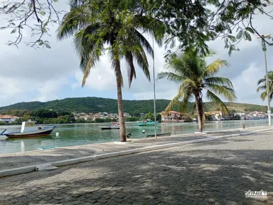 Casa de Condomínio com 1 Quarto para alugar, 50m² no Portinho, Cabo Frio
