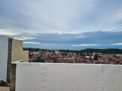 Sobrado com 2 Quartos para alugar, 82m² no Centro, Baía Formosa