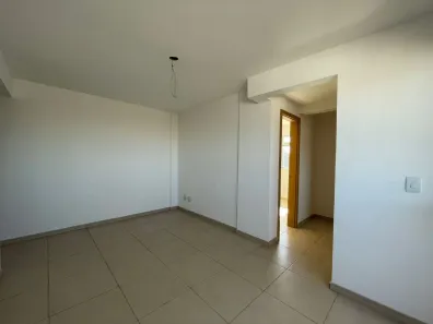 Apartamento com 2 Quartos à venda, 57m² no Carlos Prates, Belo Horizonte