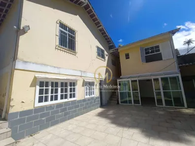 Casa com 3 Quartos para alugar, 200m² no Saldanha Marinho, Petrópolis