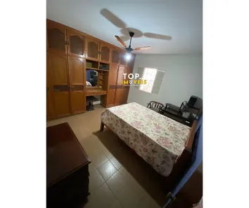Casa de Condomínio com 5 Quartos para venda ou aluguel, 200m² no Jardim Marajoara, Taubaté