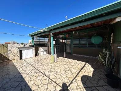 Sobrado com 3 Quartos à venda, 280m² no Taguatinga Norte, Brasília