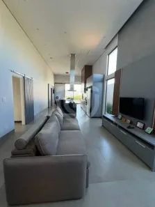 Casa de Condomínio com 3 Quartos à venda, 180m² no Residencial Guestier, Piratininga