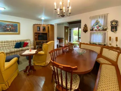 Casa de Condomínio com 4 Quartos à venda, 235m² no Centro, Gramado
