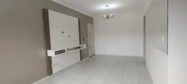 Apartamento com 2 Quartos para alugar, 90m² no Centro, São Roque