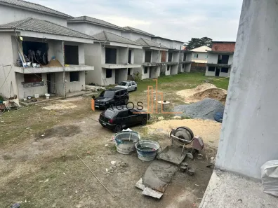 Casa de Condomínio com 2 Quartos à venda, 90m² no Palmeiras, Cabo Frio