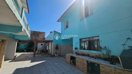 Sobrado com 6 Quartos à venda, 383m² no Centro, Guaíba