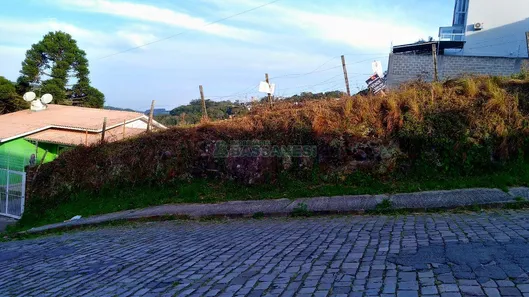 Lote/Terreno à venda, 425m² no Cruzeiro, Caxias do Sul