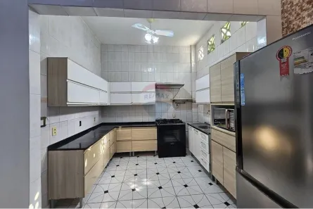 Casa com 3 Quartos à venda, 217m² no Santo Antônio, Manaus