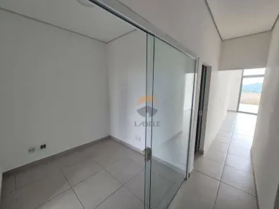 Ponto Comercial para venda ou aluguel, 82m² no Granja Viana, Cotia