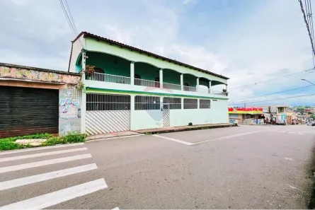Casa com 4 Quartos à venda, 387m² no São Jorge, Manaus