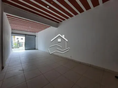 Ponto Comercial para alugar, 33m² no Itaipava, Petrópolis