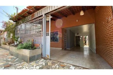 Casa com 3 Quartos à venda, 212m² no Taguatinga Norte, Brasília