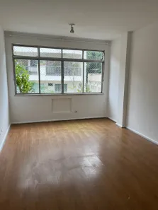 Apartamento com 2 Quartos para alugar, 66m² no Laranjeiras, Rio de Janeiro