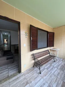Casa de Condomínio com 2 Quartos para venda ou aluguel, 78m² no Ogiva, Cabo Frio