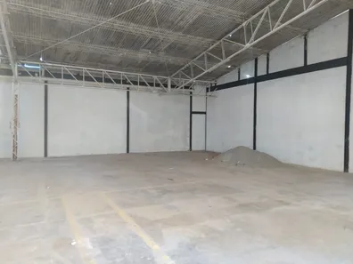 Galpão/Depósito/Armazém para alugar, 250m² no Centro, Sabará